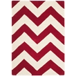 Safavieh Chatham 3' X 5' Wool Hand Tufted Rug in Red / Ivory