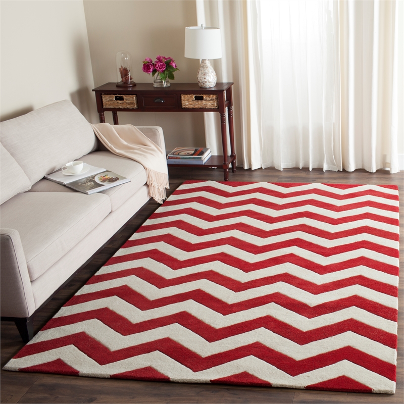 Safavieh Chatham 3' X 5' Wool Hand Tufted Rug in Red / Ivory