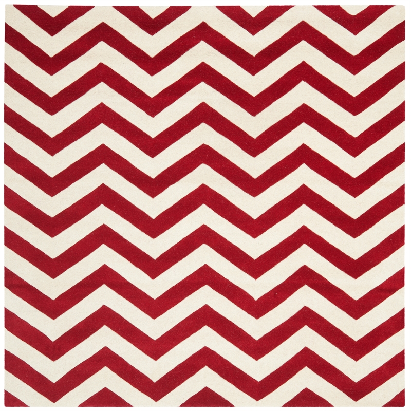 Safavieh Chatham 5' X 5' Square Wool Hand Tufted Rug in Red / Ivory