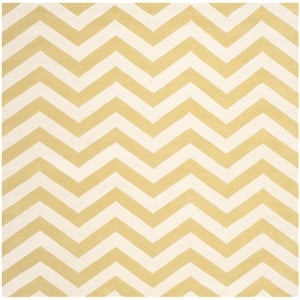 Safavieh Chatham 5' X 5' Square Wool Hand Tufted Rug in Gold / Ivory
