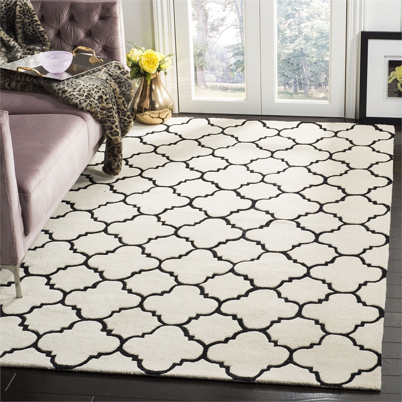 Safavieh Chatham Ivory Contemporary Rug - 5' x 8'