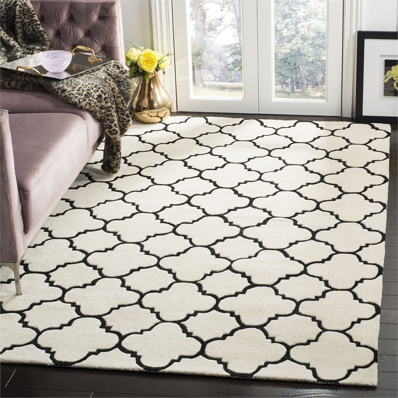 Safavieh Chatham Ivory Contemporary Rug - 6' x 9'