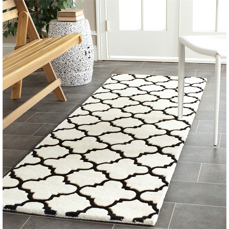 Safavieh Chatham Ivory Contemporary Rug - Runner 2'3