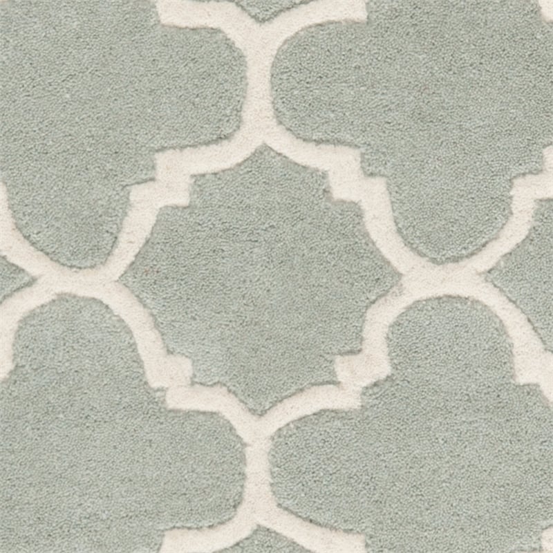 Safavieh Chatham 4' X 6' Wool Hand Tufted Rug in Gray / Ivory