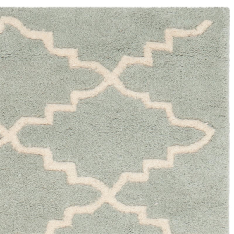 Safavieh Chatham 9' X 12' Wool Hand Tufted Rug in Light Blue / Ivory