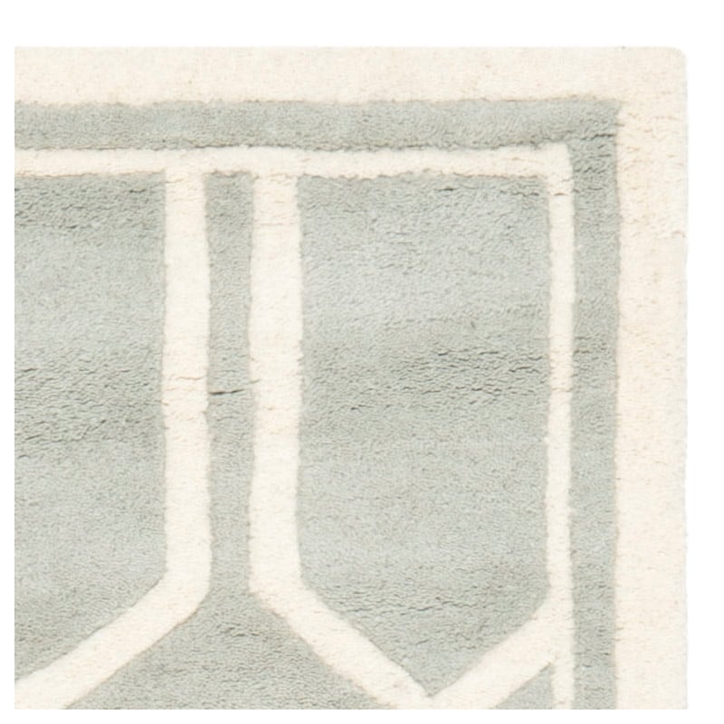 Safavieh Chatham 5' X 5' Square Wool Hand Tufted Rug in Gray / Ivory