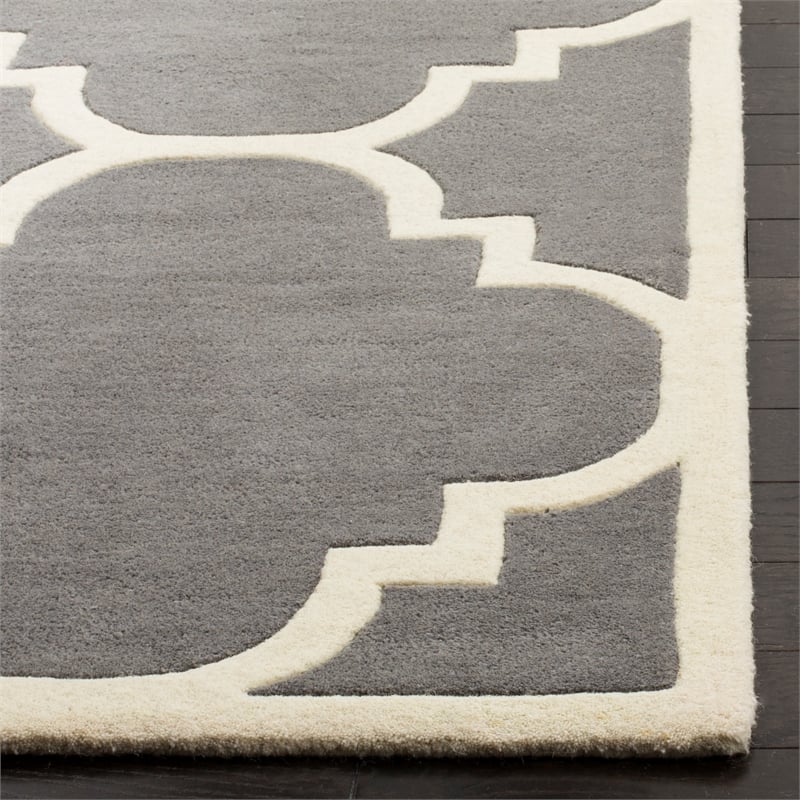 Safavieh Chatham 5' X 8' Wool Hand Tufted Rug In Dark Gray And Ivory