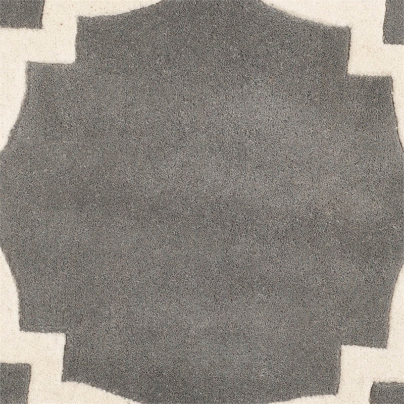 Safavieh Chatham 9' X 9' Round Wool Hand Tufted Rug In Dark Gray And Ivory
