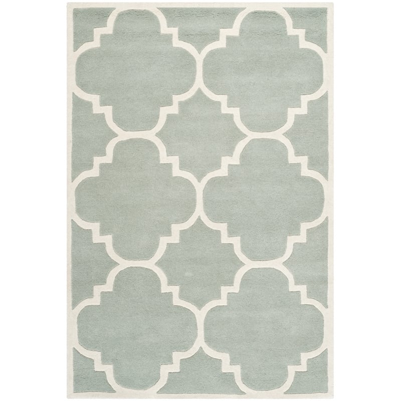 Safavieh Chatham 4' X 6' Wool Hand Tufted Rug in Gray / Ivory