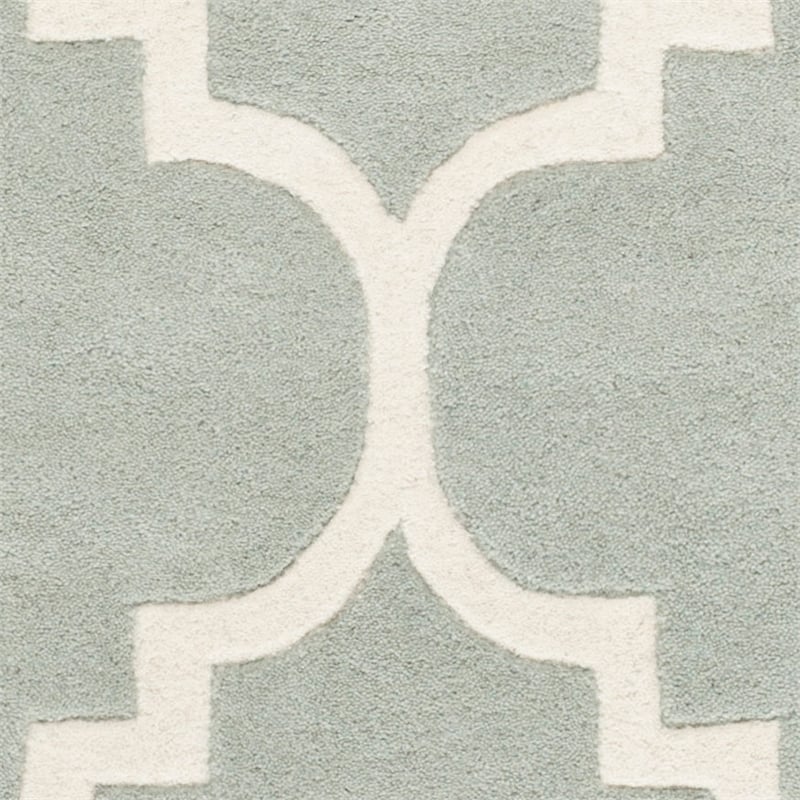 Safavieh Chatham 4' X 6' Wool Hand Tufted Rug in Gray / Ivory