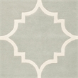 Safavieh Chatham 5' X 5' Square Wool Hand Tufted Rug in Gray / Ivory
