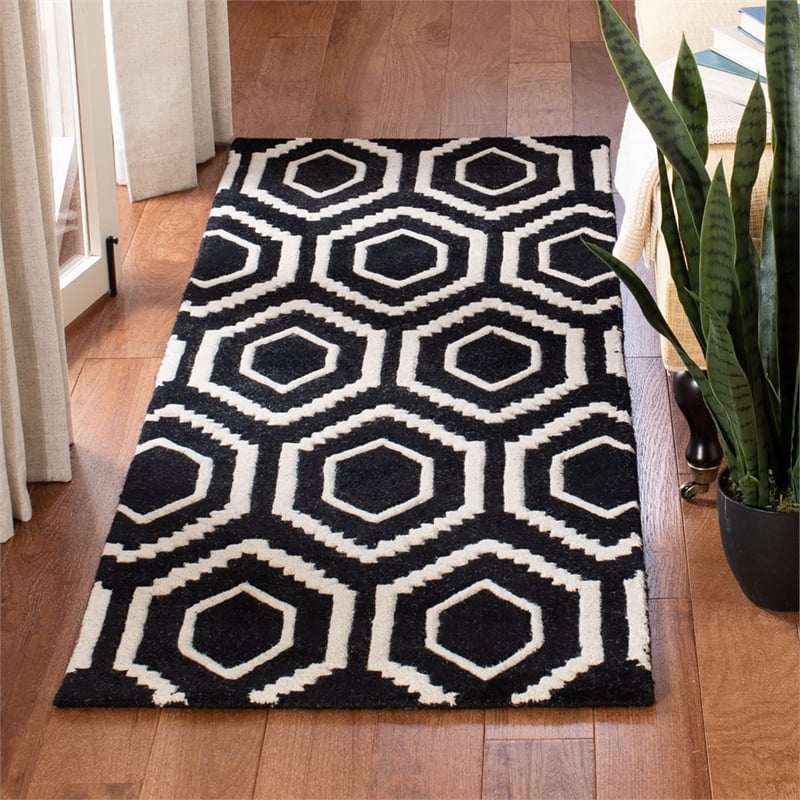 Safavieh Chatham Black Contemporary Rug - 2'3
