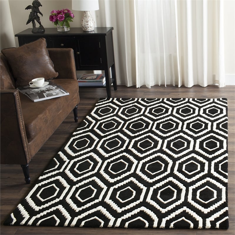 Safavieh Chatham Black Contemporary Rug - 6' x 9'