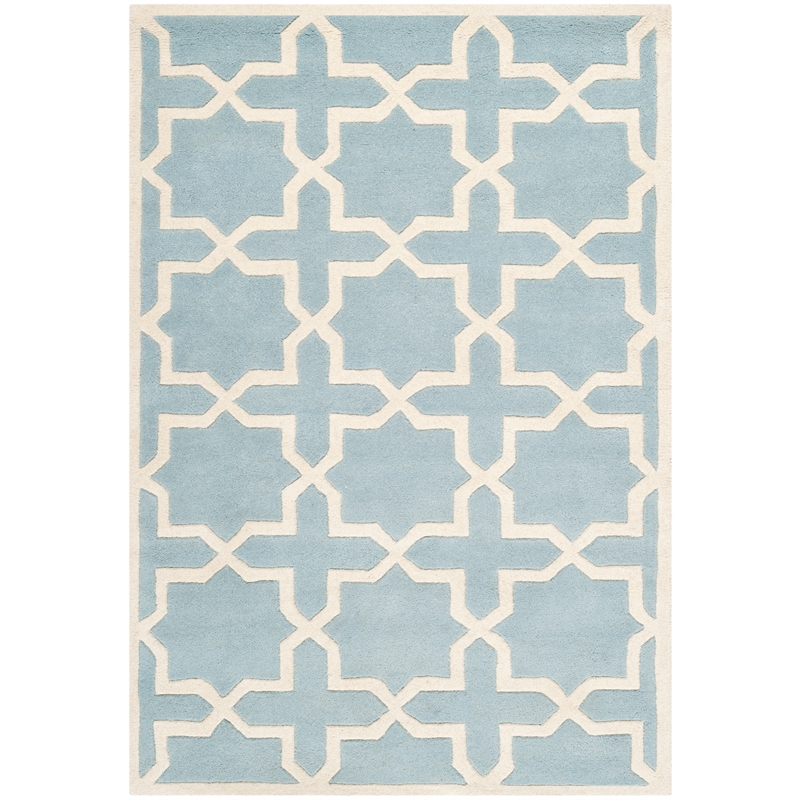 Safavieh Chatham 4' X 6' Wool Hand Tufted Rug in Blue / Ivory