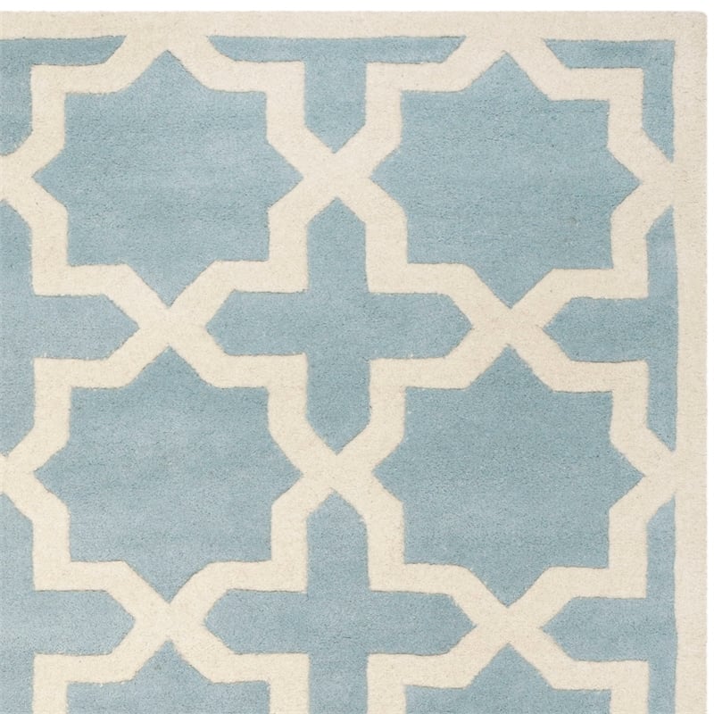 Safavieh Chatham 5' X 8' Wool Hand Tufted Rug in Blue / Ivory