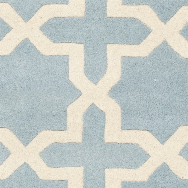 Safavieh Chatham 5' X 8' Wool Hand Tufted Rug in Blue / Ivory