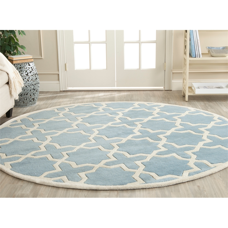 Safavieh Chatham 5' X 5' Round Wool Hand Tufted Rug in Blue / Ivory
