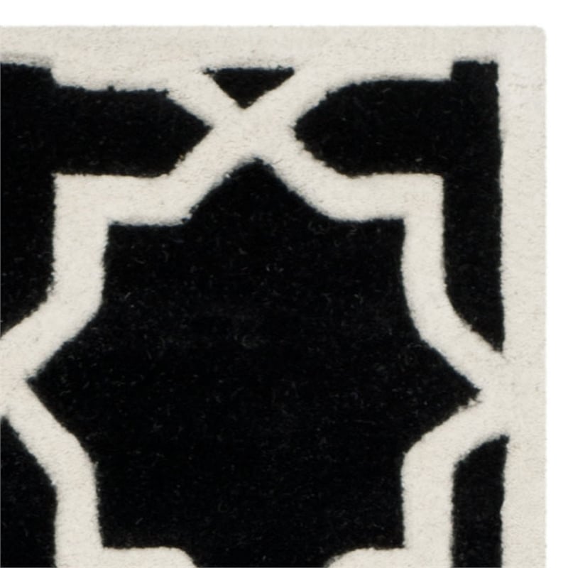 Safavieh Chatham Black Contemporary Rug - Runner 2'3