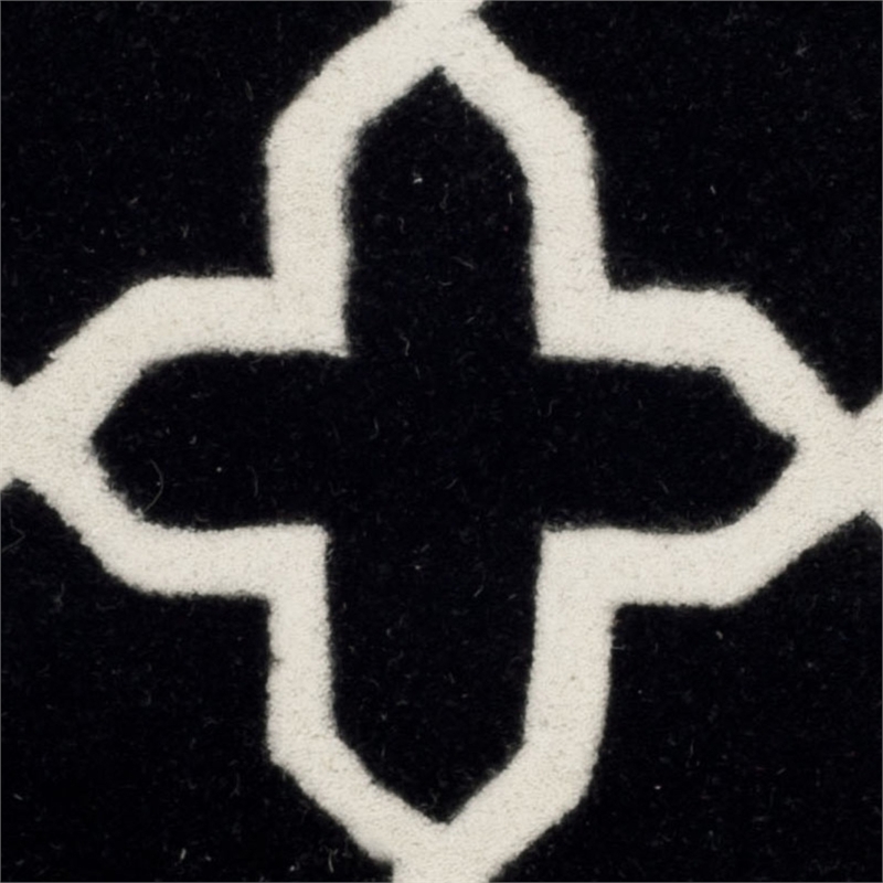 Safavieh Chatham Black Contemporary Rug - Runner 2'3