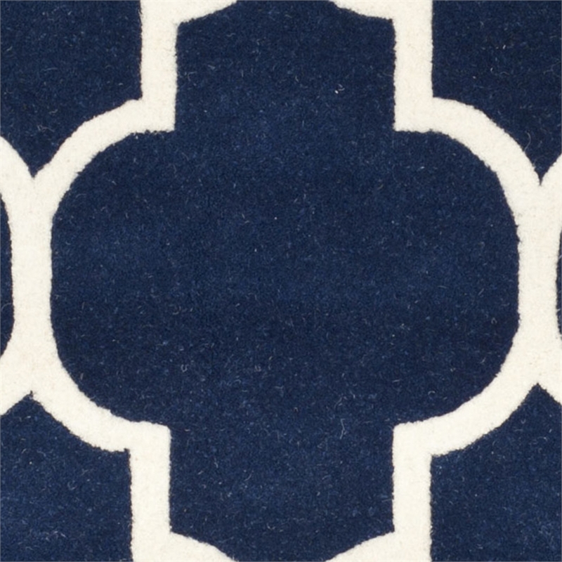 Safavieh Chatham Dark Blue Contemporary Rug - Round 7'