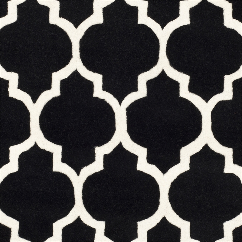 Safavieh Chatham Black Contemporary Rug - Round 7'
