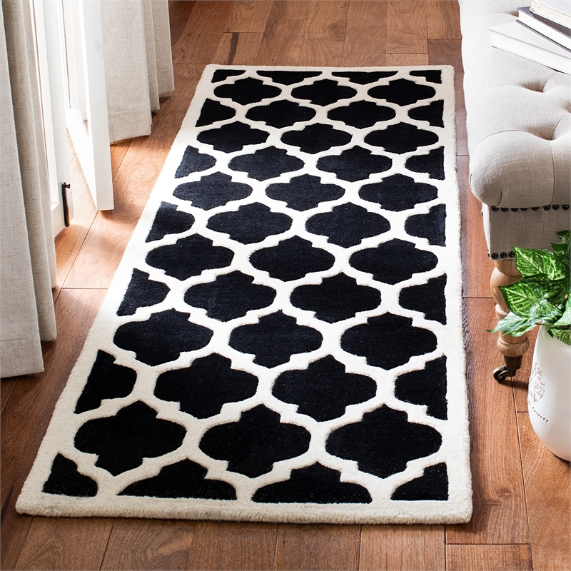 Safavieh Chatham Black Contemporary Rug - Runner 2'3