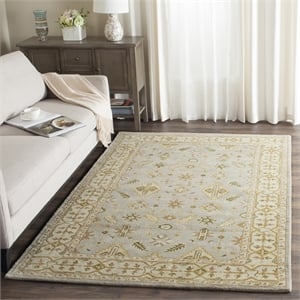 Safavieh Classic Light Blue Traditional Rug - 4' x 6'