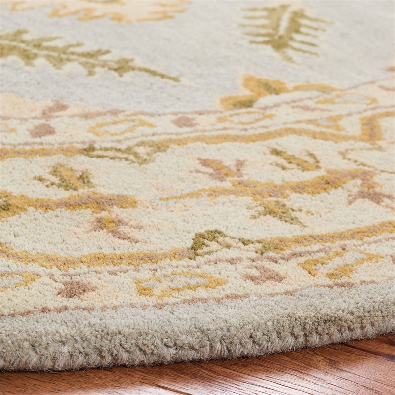 Safavieh Classic Light Blue Traditional Rug - Round 6'