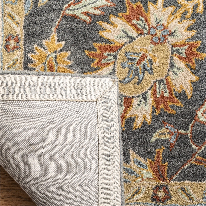 Safavieh Classic Dark Grey Traditional Rug - 5' x 8'