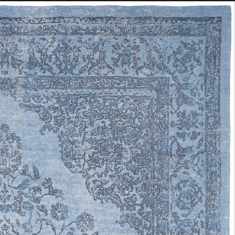 Safavieh Classic Vintage Blue Traditional Rug - 5' x 8'