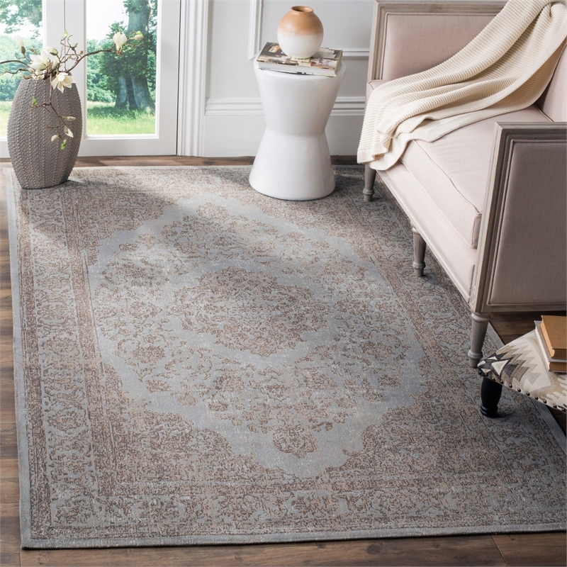 Safavieh Classic Vintage Grey Traditional Rug - 6'7