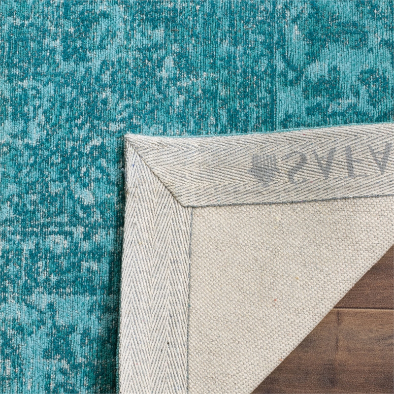 Safavieh Classic Vintage Aqua Traditional Rug - 4' x 6'