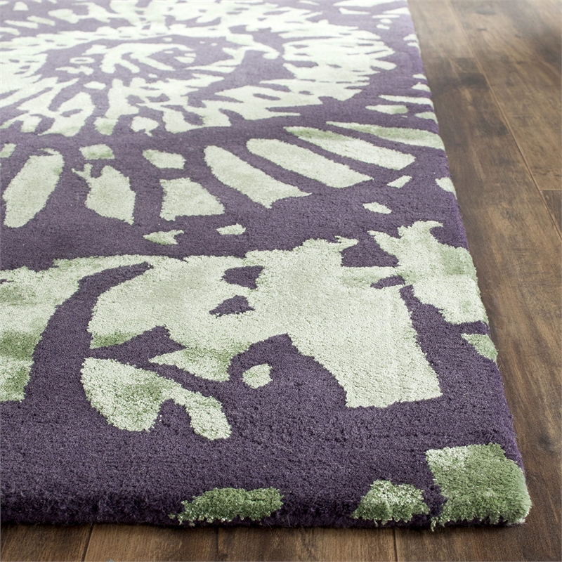 Safavieh Capri Lavander Contemporary Rug - 4' x 6'