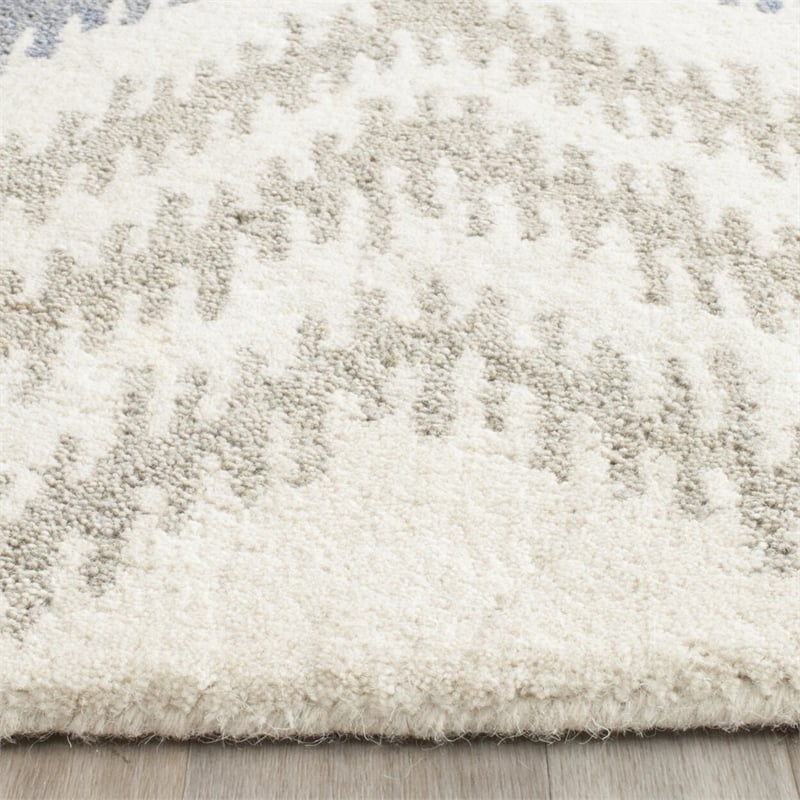 Safavieh Capri Blue Contemporary Rug - Round 7'