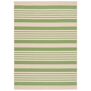 Safavieh Courtyard Green Indoor Outdoor Rug - 5'3&quot x 7'7&quot