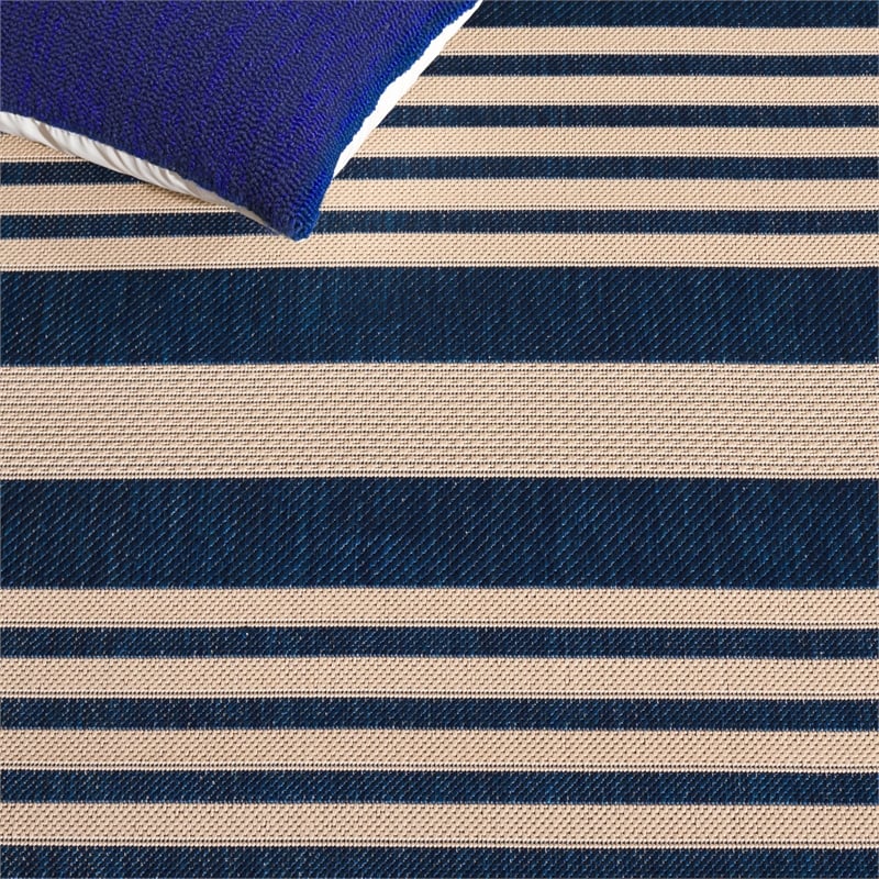 Safavieh Courtyard Navy Indoor Outdoor Rug - 2'7