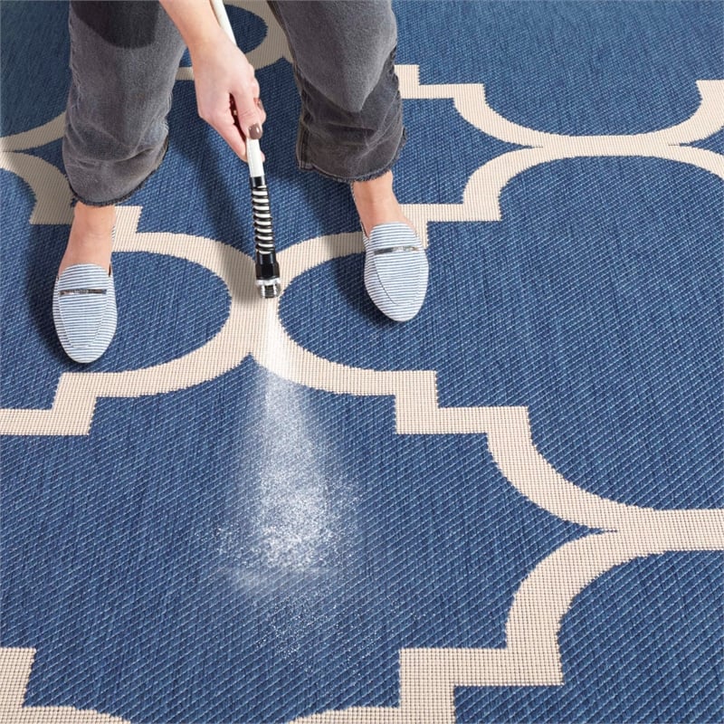 Safavieh Courtyard Blue Indoor Outdoor Rug - Square 7'10