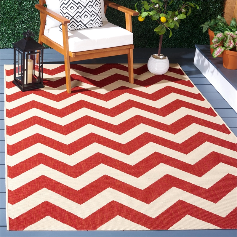 Safavieh Courtyard Red Indoor Outdoor Rug - Square 5'3