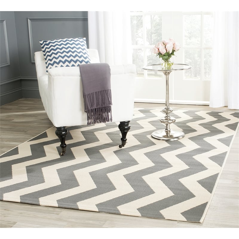 Safavieh Courtyard Grey Indoor Outdoor Rug - Square 5'3