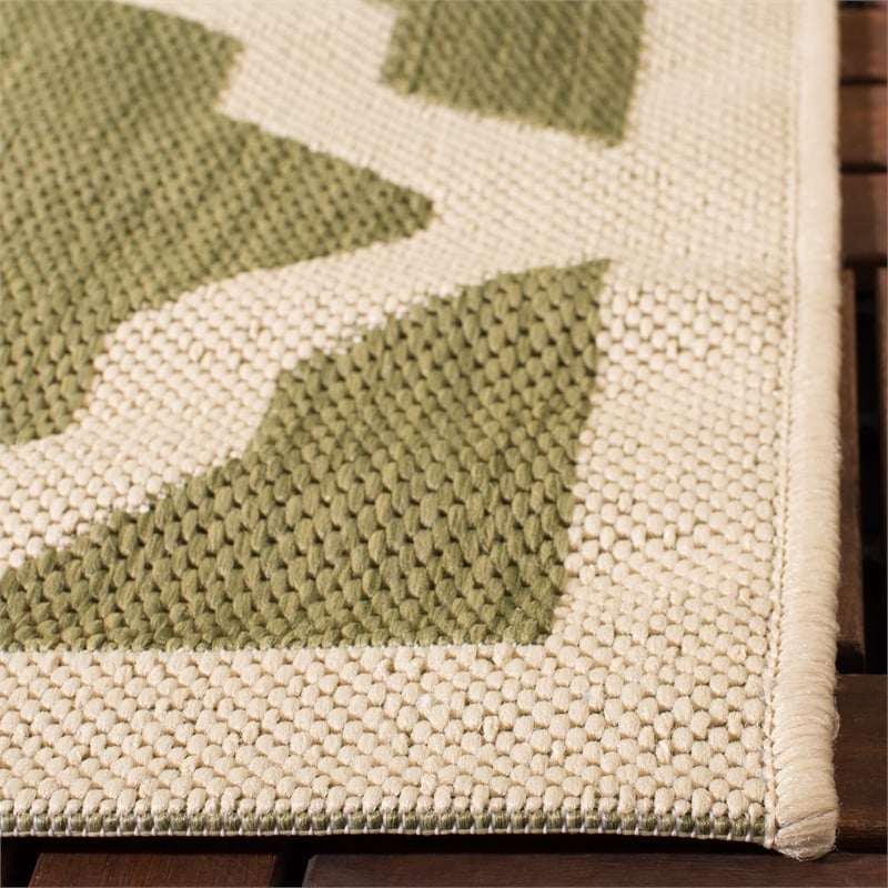 Safavieh Courtyard Green Indoor Outdoor Rug - Runner 2'3