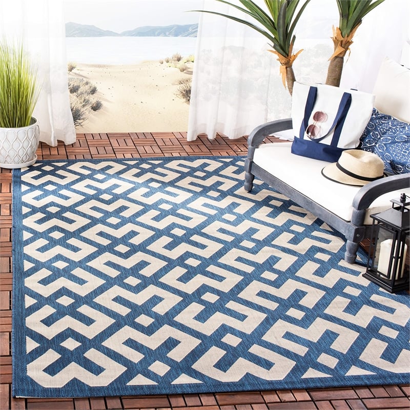 Safavieh Courtyard Navy Indoor Outdoor Rug - 8' x 11'