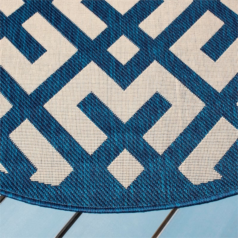 Safavieh Courtyard Navy Indoor Outdoor Rug - Round 6'7