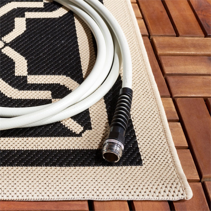 Safavieh Courtyard Black Indoor Outdoor Rug - Runner 2'4