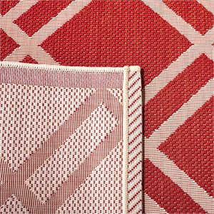 Safavieh Courtyard Red Indoor Outdoor Rug - Square 7'10&quot