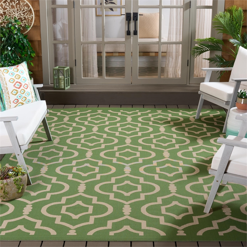 Safavieh Courtyard Green Indoor Outdoor Rug - 8' x 11'