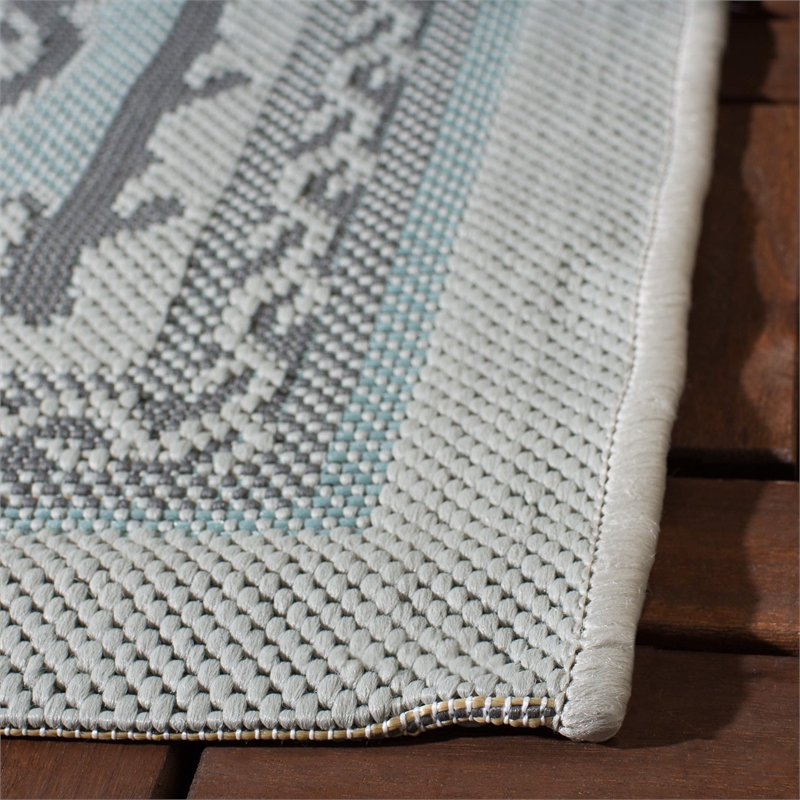 Safavieh Courtyard Light Grey Indoor Outdoor Rug - 8' x 11'