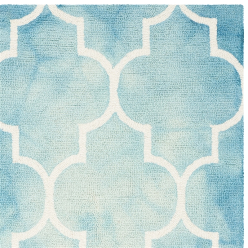 Safavieh Dip Dyed Turquoise Contemporary Rug - 6' x 9'