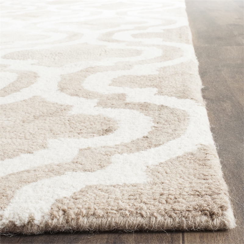 Safavieh Dip Dyed Beige Contemporary Rug - 2' x 3'