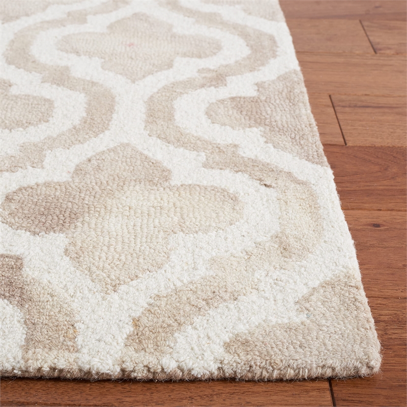 Safavieh Dip Dyed Beige Contemporary Rug - 6' x 9'