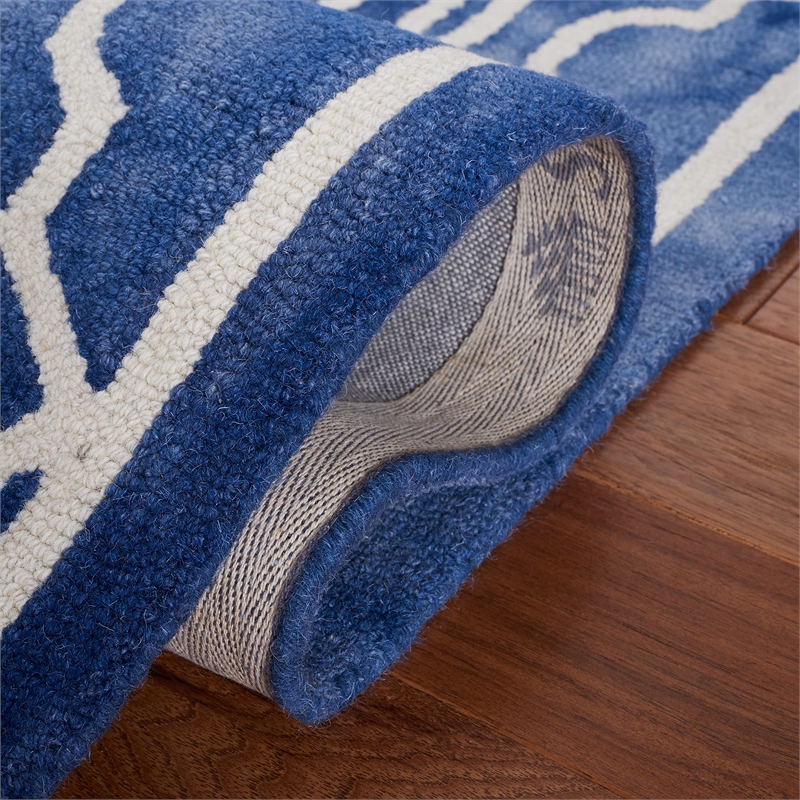 Safavieh Dip Dyed Navy Contemporary Rug - 5' x 8'